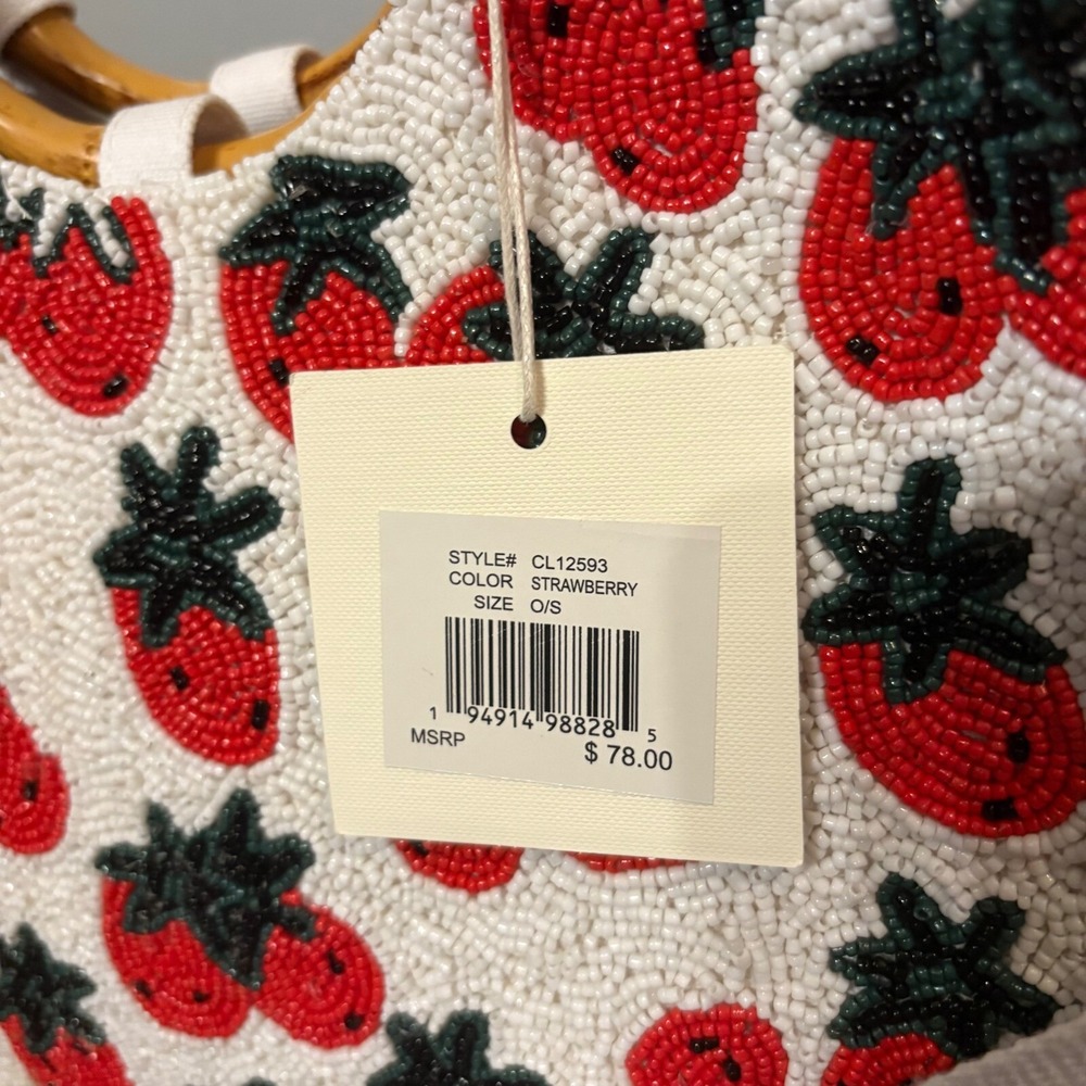 NWT Sol and Mer Strawberry Beaded Purse w/ Bamboo Handles‎ - Picture 6 of 8